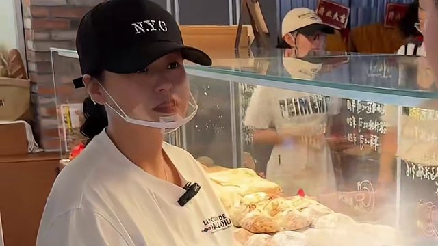 #到点了干饭人上号 #哎呀妈呀太香了 #春日好食光 甜品自助给老板上一课吧