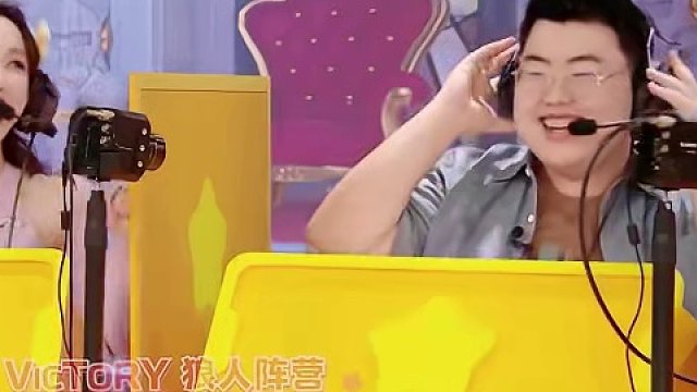 #小胖潜行狼carry全场 谁看了不说一句狼王 #2024kpl春季赛  #重庆狼队 #狼队小胖