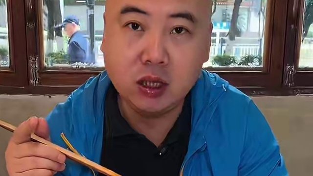 龙脊广场麻辣到位的老火锅#好吃到停不下来 #五一美食攻略 #重庆火锅