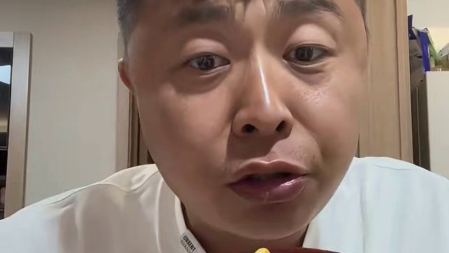 香辣拌面皮擀面皮，好吃，嘎嘎好吃。#这一碗好过瘾 #主打的就是一个真实 #妈呀太香了 #嘎嘎好吃 #