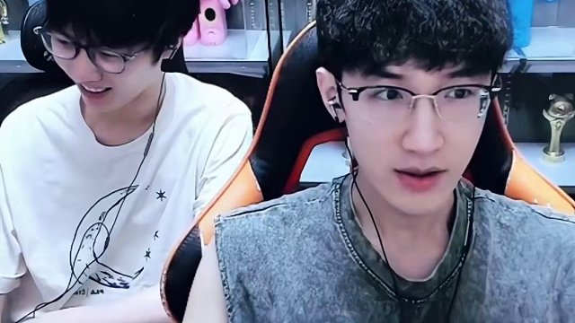 这还叫不错？蔡哥还是那么嘴硬！ #逆水寒 #逆水寒手游 #我浮夸真的要强