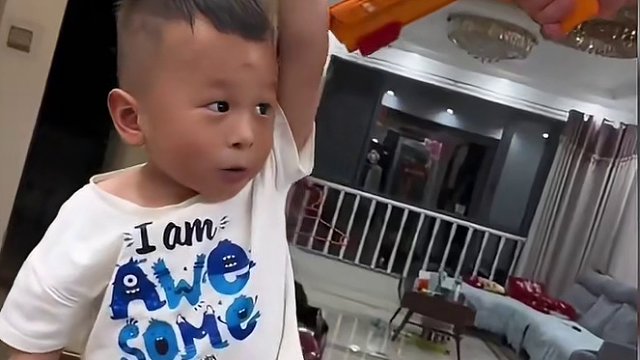 162. 盘点萌娃语出惊人的搞笑瞬间