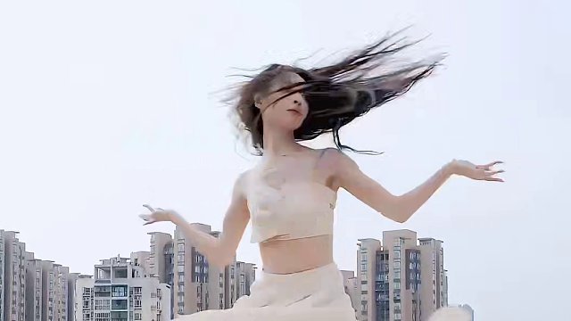 “见天地容易 见众生也不难 唯有见自己需过九九八十一难”