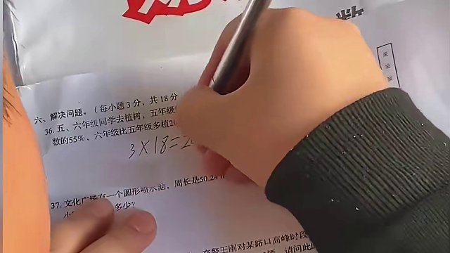 179. 盘点开学前补作业的名场面，晚上熬夜补作业，父母急的睡不着