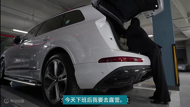 在雨中和洪水中露营 #露营 #小姐姐 #雨天