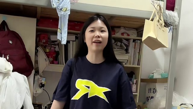 复制粘贴了一下我昨天的生活，同样是只有一节课，同样是吃了下午茶，时间过的太快我都有点恍惚啦！#女大学