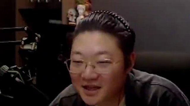 板子：镜隐迷踪。又被狼队友gank了，孤儿局。#狼人杀 #神秘狗 #网易狼人杀 #狼人杀星赏金计划