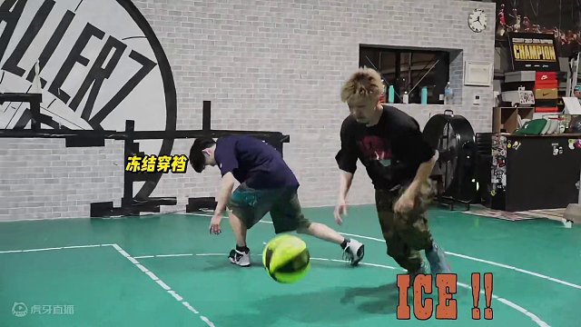 每天分享一个会被踢出校队的实战小技巧 #街球 #1v1单挑 #自由球风 #运球节奏 #ballerz