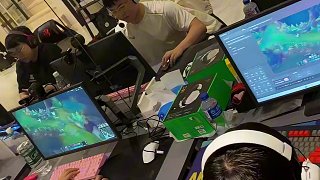 訓(xùn)練賽Day9： 基地五連坐，一晚沒贏過...#Uzi  #LOL  #傳奇杯 #老頭杯