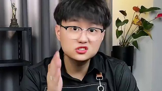 个位数到手五包面，还送五根肠，我不信会有商家是来做慈善的！#良品壹面拌面 #测评 #黑评测 #拌面