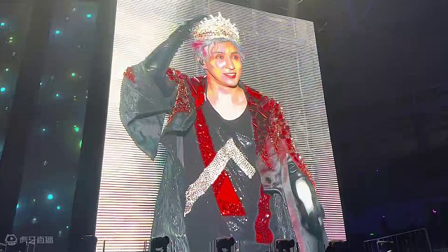 薛之谦乌鲁木齐演唱会 你还要我怎样？#薛之谦 #薛之谦天外来物 #薛之谦天外来物巡回演唱会 #薛之谦