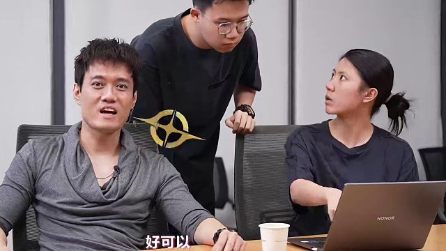 萌新召唤师看过来！策划「瑞恩」带你轻松上分！新手友好的英雄+星魂技组合有哪些？速来get！#聊完再吃