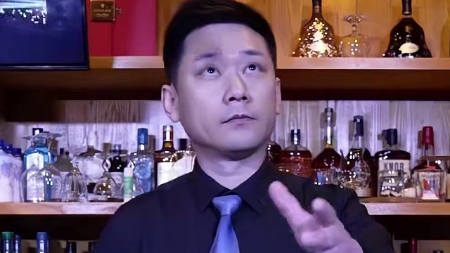 水割威士忌： 作为全网最能打的调酒师，制作水割威士忌，自然是有自己的秘密武器的....