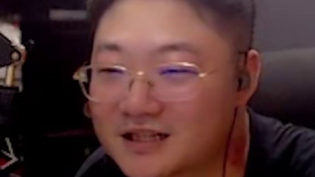 【狼人杀】被狼队友卖上悍跳的冲锋狼如何带飞全场？教你三句话让全场好人冲对方预言家18票