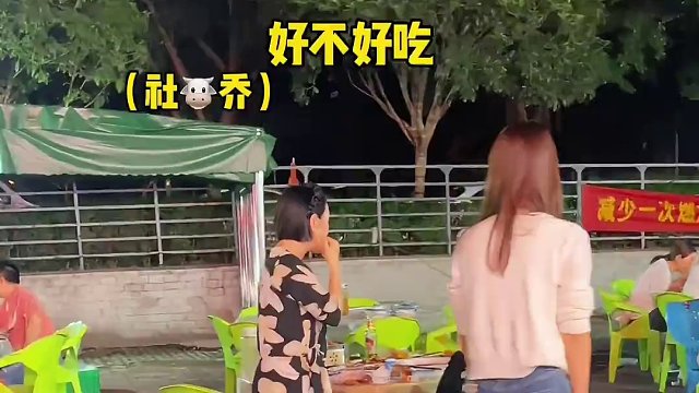 当你纠结吃哪个味道的小龙虾时…… 不妨把思路打开哈哈哈哈#各地小龙虾请求出战 #夏天和小龙虾是绝配 