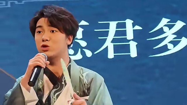 #思维训练  播主学院思维大赛《见诗如面》 随机抽取古诗句即兴评述！#即兴评述 #播音主持 #播音生