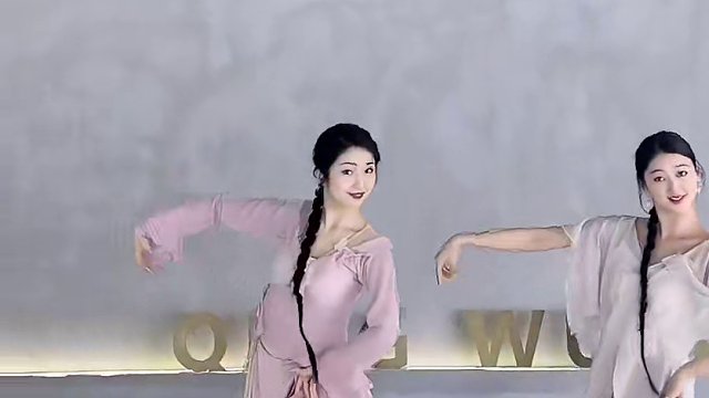 红雨瓢泼泛起了回忆怎么潜 