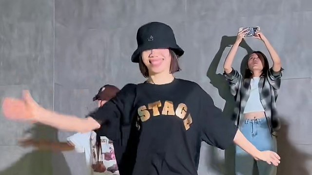 看着心情就会变好的！小十七的歌太有力量了#原创编舞 #seventeen #一学就会系列 #今日份舞