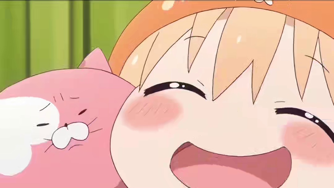 猫叼橘子？！好大的猫情啊