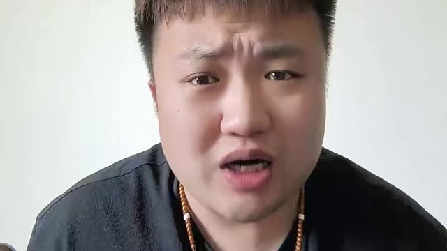 曹小姨和小俊哥:改动后买号人数明显增多，是真买还是抄底？#梦幻西游 #回合制 #梦幻 #游戏