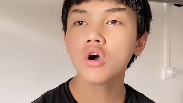 现实之镜：揭秘生活最赤裸的真相