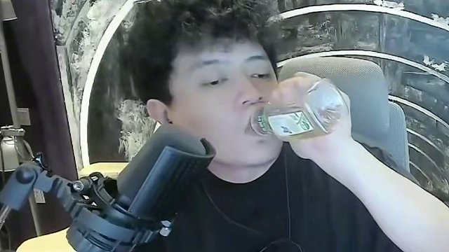 大家可都听见了，以后J音社我来拍板哈！ #jy #京城歌友会 #京城大师赛