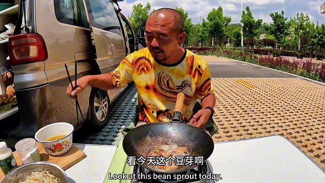 老沙会吃还会做，叫食神一点不为过，这么有才的男人不好找了#美食达人 #户外美食 #床车旅行 