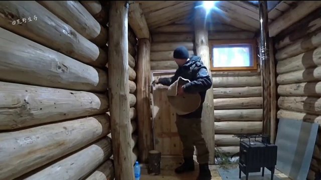 谁能拒绝睡觉的时候看一集解压的野外建造呢！ #解压 #荒野建造 #野外建造