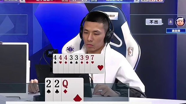 这就是斗地主之神的实力，一张2赢三炸，太厉害了 #jj斗地主最牛操作 #这操作都看傻了 #斗地主残局