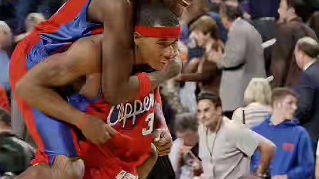 篮球名场面 — 迈尔斯和昆廷.理查德森激情庆祝瞬间