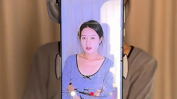 爱拍照或者平时都是自己拍视频的姐妹都去拍这个，真的很好用#拍照神器 #拍照小镜子