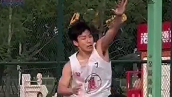 你的防守就像一扇敞开的门，我随时都可以突破进来轻松得分 #Wilson威尔胜篮球 #出球致胜 #胜球