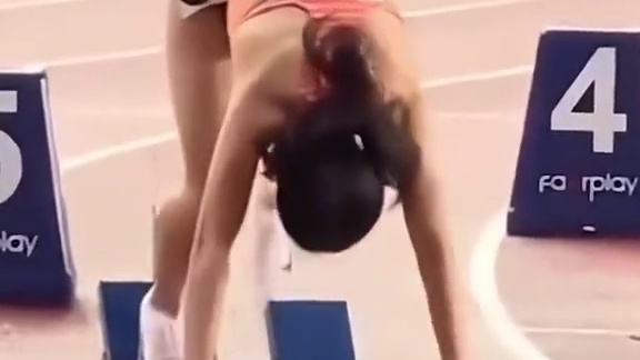 2024全国田径大奖赛，中国15岁天才少女陈妤颉23.19打破个人记录，战胜日本选手夺得冠军！