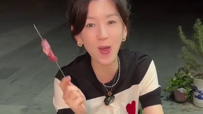 徐州的老广烧烤在南京也可以吃到啦 就是咱们徐州人从小吃到大的味道，无论食材还是师傅都很正宗#南京美食