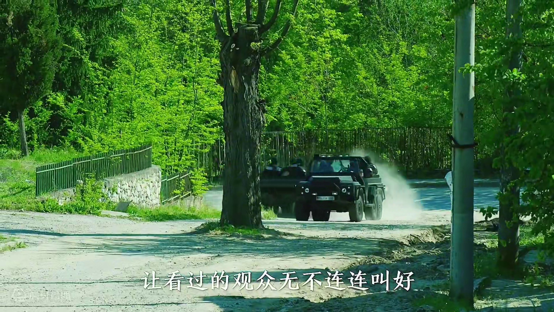 千万不要试图挑衅退役海豹队员，否则就是这种下场#战争电影 #新剧推荐