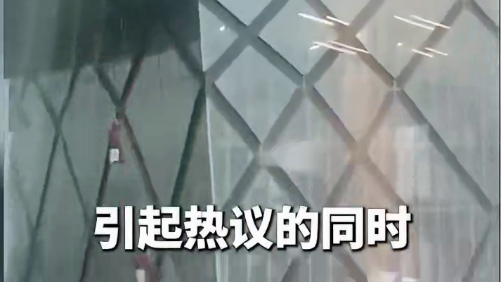 在风中摇曳的蜘蛛人 #蜘蛛人