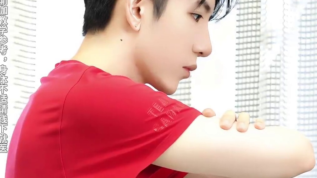 练核心解决不了小腹突出!必须胸腔对位! 练核心解决不了小腹突出!必须胸腔对位!