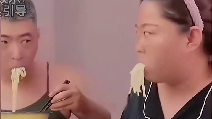 16. 盘点生活爆笑名场面：这个面条是非减不可嘛！