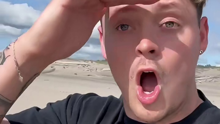 听说这玩意爆炸威力巨大 #国外视频分享 #海洋生物 #野生动物零距离