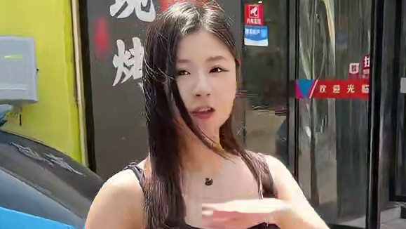 69.9啊一整只火焰鸡足足4个菜在李家庄吃一顿饭是真便宜#南昌美食 #吃货福利 #江西小炒 #火焰鸡