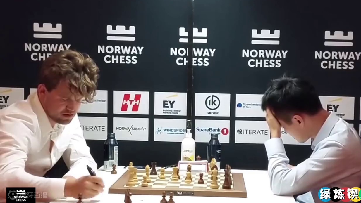 2024年挪威大赛第六轮，现役棋王丁立人面对卡尔森走出致命失误！#国际象棋 #国际象棋是全球第一大智