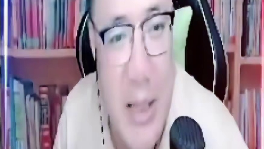 #jj斗地主 酒老师昨日直播透露，廖家乐是想加入山东好哥哥的其中一人#比赛现场 #旭旭宝宝 #是时候