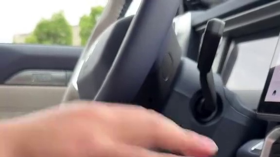 WUHU起飞！今天开着捷途山海T2带大家一起Ctiy Wolk，看看芜湖的美丽夜景！视频最后有惊喜哈