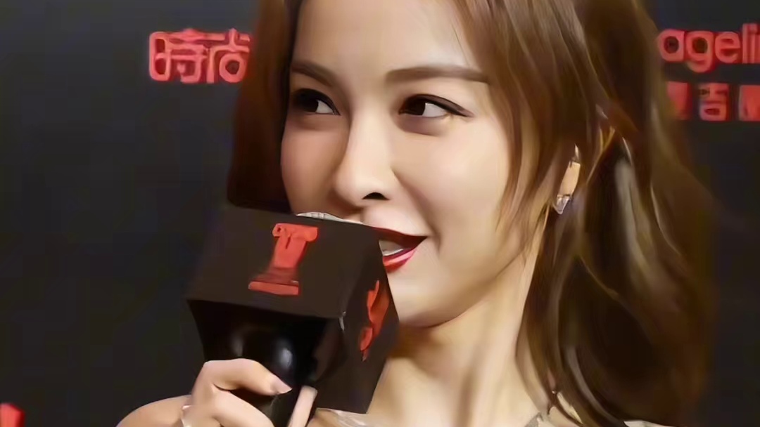 甜蜜大瓜，吴昕与郑凯同居