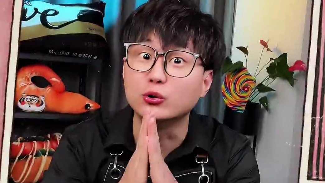 榴莲千层！？？what！#榴莲千层 #测评 #试吃 #美食测评 #黑评测