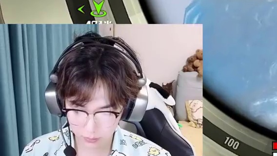 手持双狙定乾坤 #高能英雄 #s4赛季猎影迷踪