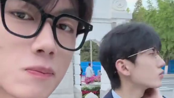 祝你满分！#2024高考 #清华大学 #碎碎念 #感觉自己高考能上清华了