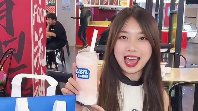 喝一次还想喝的小蓝罐！！！#夏日饮品 #好喝不贵 #仙女都在喝什么 #酸奶 #台州探店