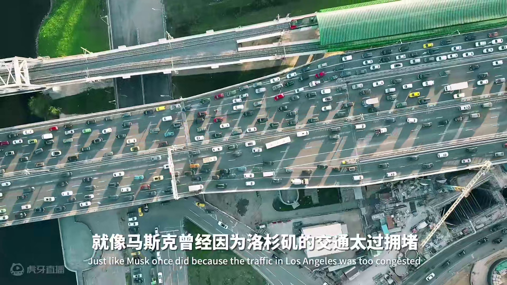 马斯克，一个拥有疯狂大脑的男人，这一次他想做些什么？#疯狂 #三十辆特斯拉神秘转移