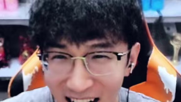 这哪是朋友局啊这是病友局! 